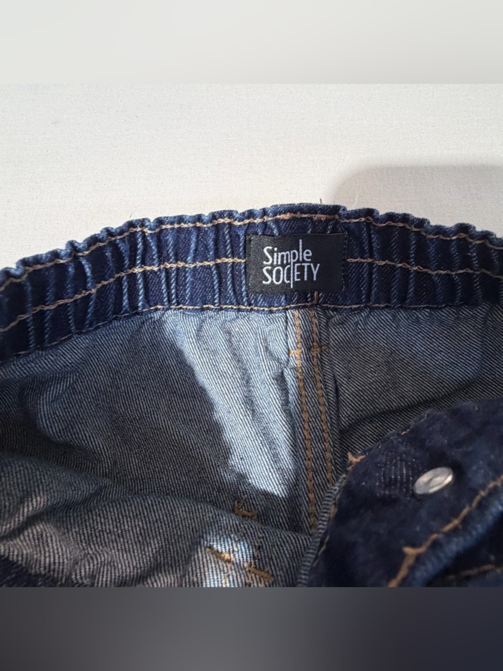 Simple Society Women's Cargo Jeans Size 7/28 Dark Wash Wide Leg Y2K Utility - Picture 2 of 5